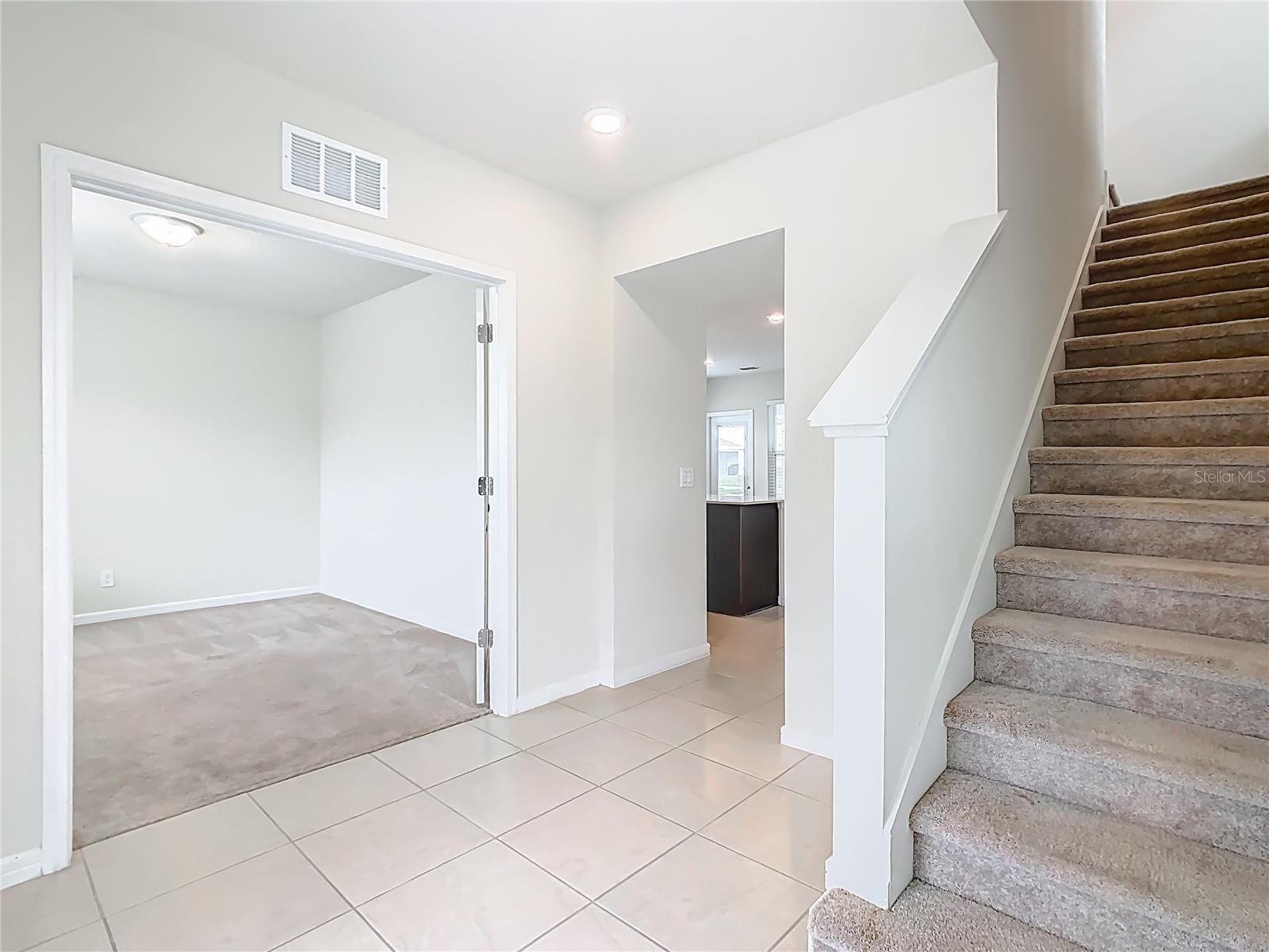 1823 SUMMER SERENITY DR