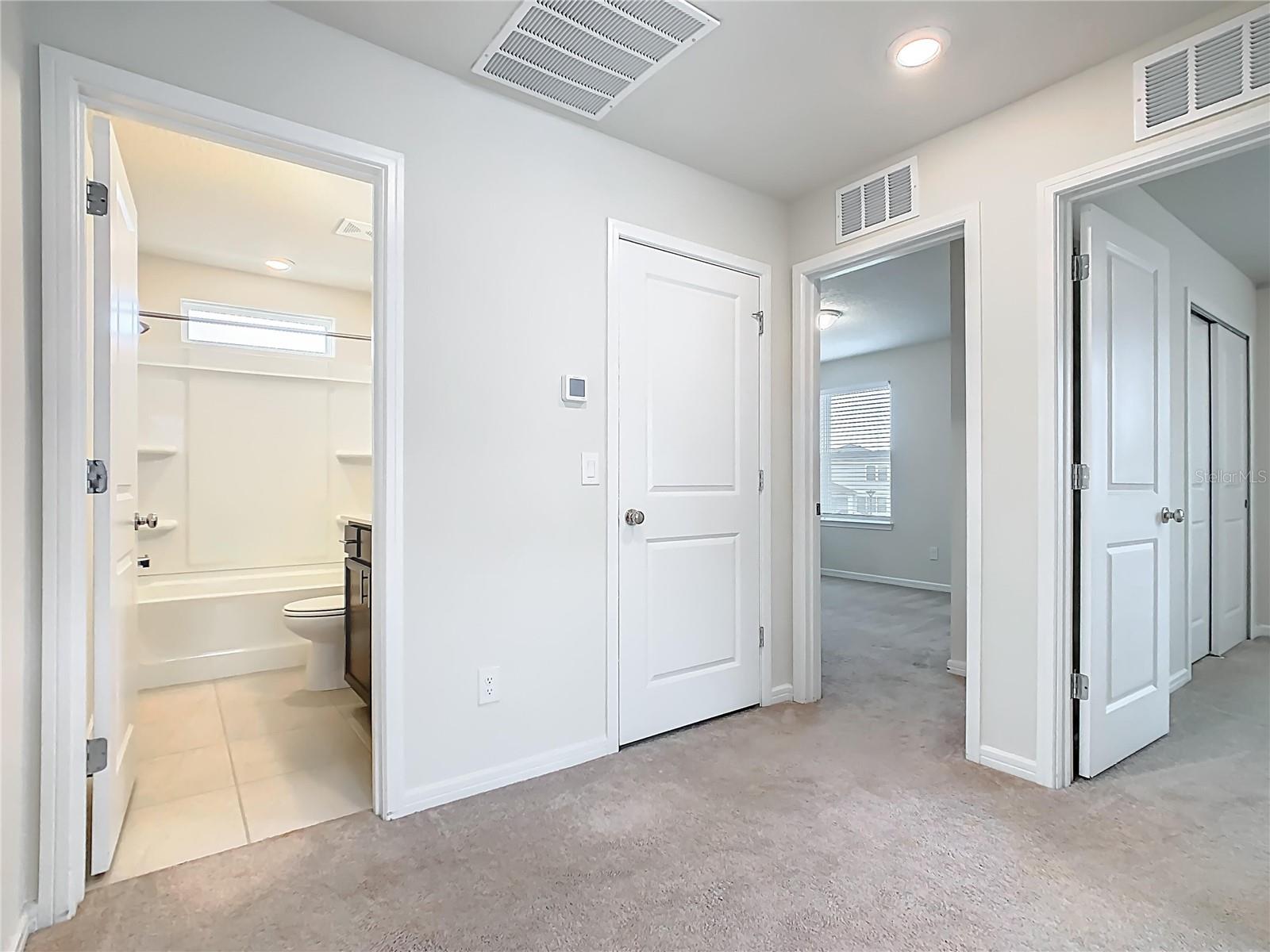 1823 SUMMER SERENITY DR
