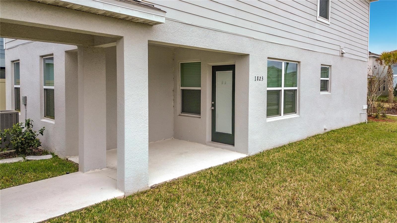 1823 SUMMER SERENITY DR