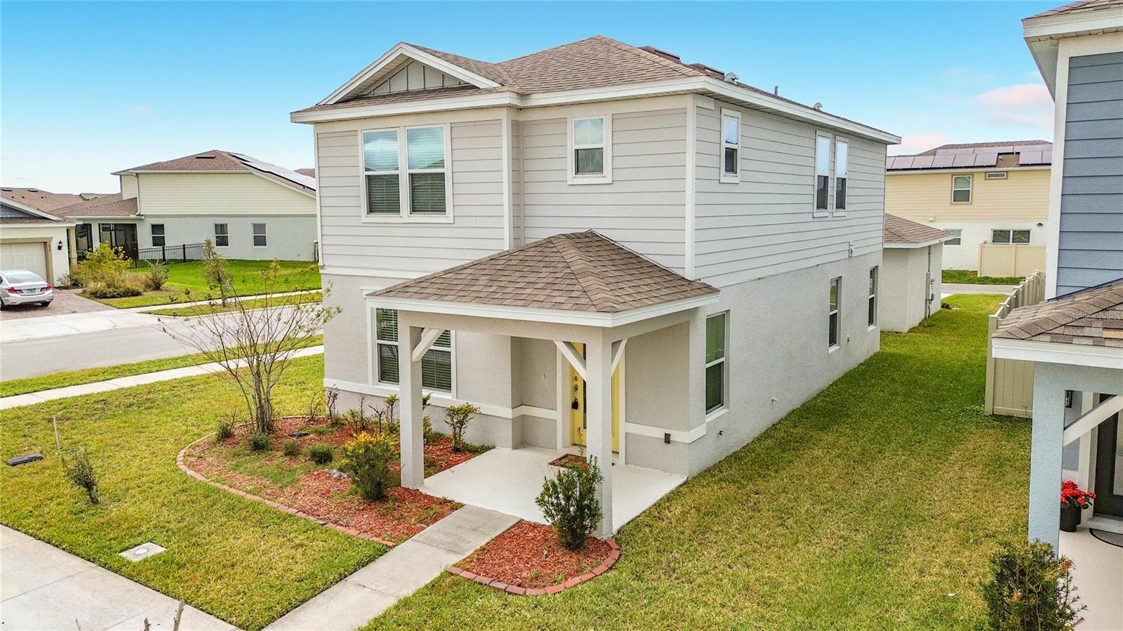 1823 SUMMER SERENITY DR