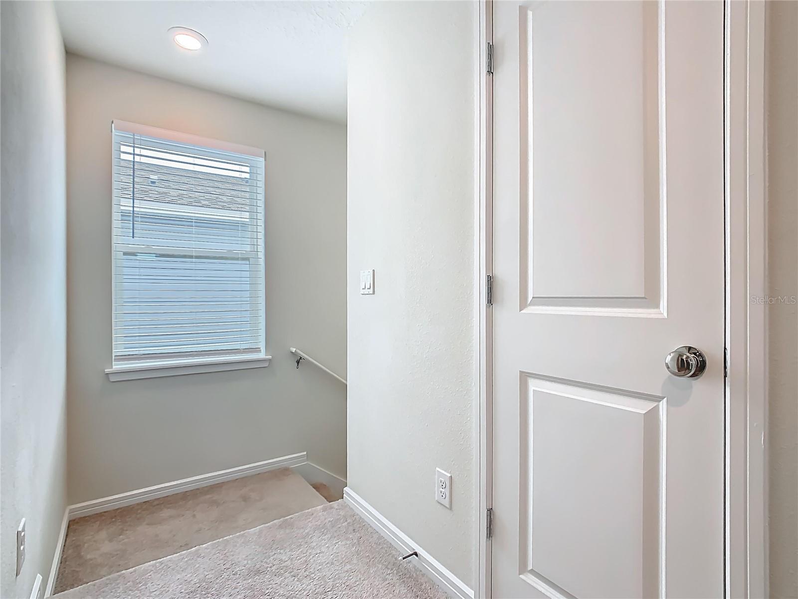 1823 SUMMER SERENITY DR