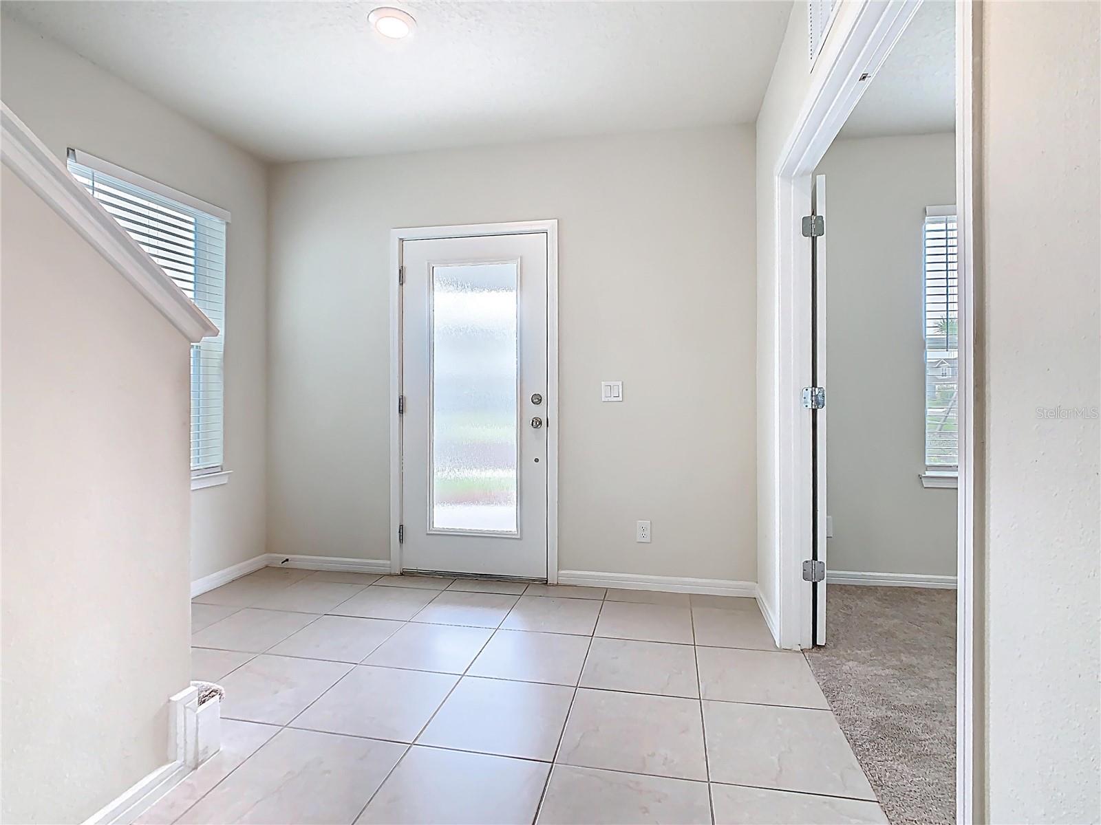1823 SUMMER SERENITY DR
