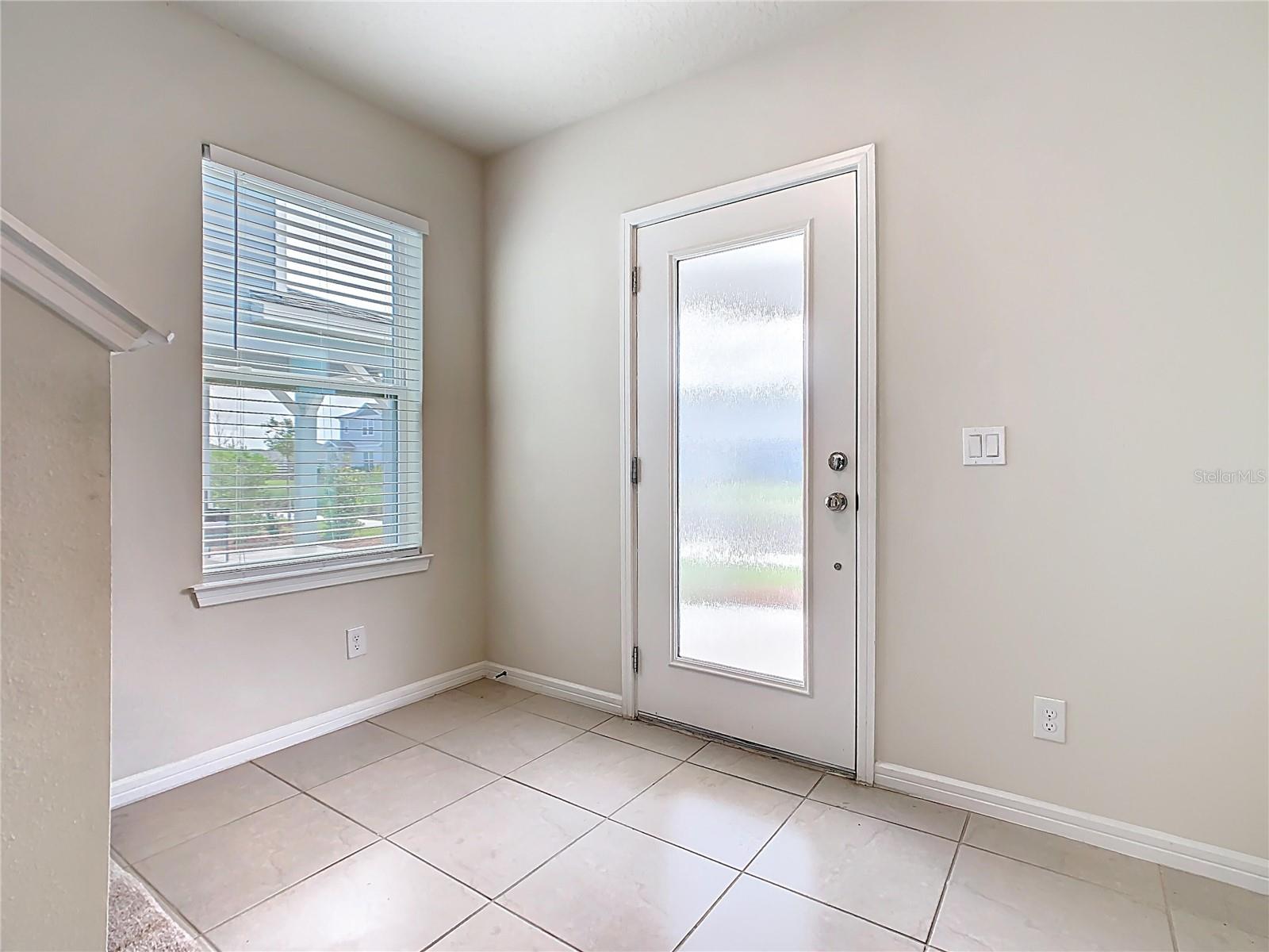 1823 SUMMER SERENITY DR
