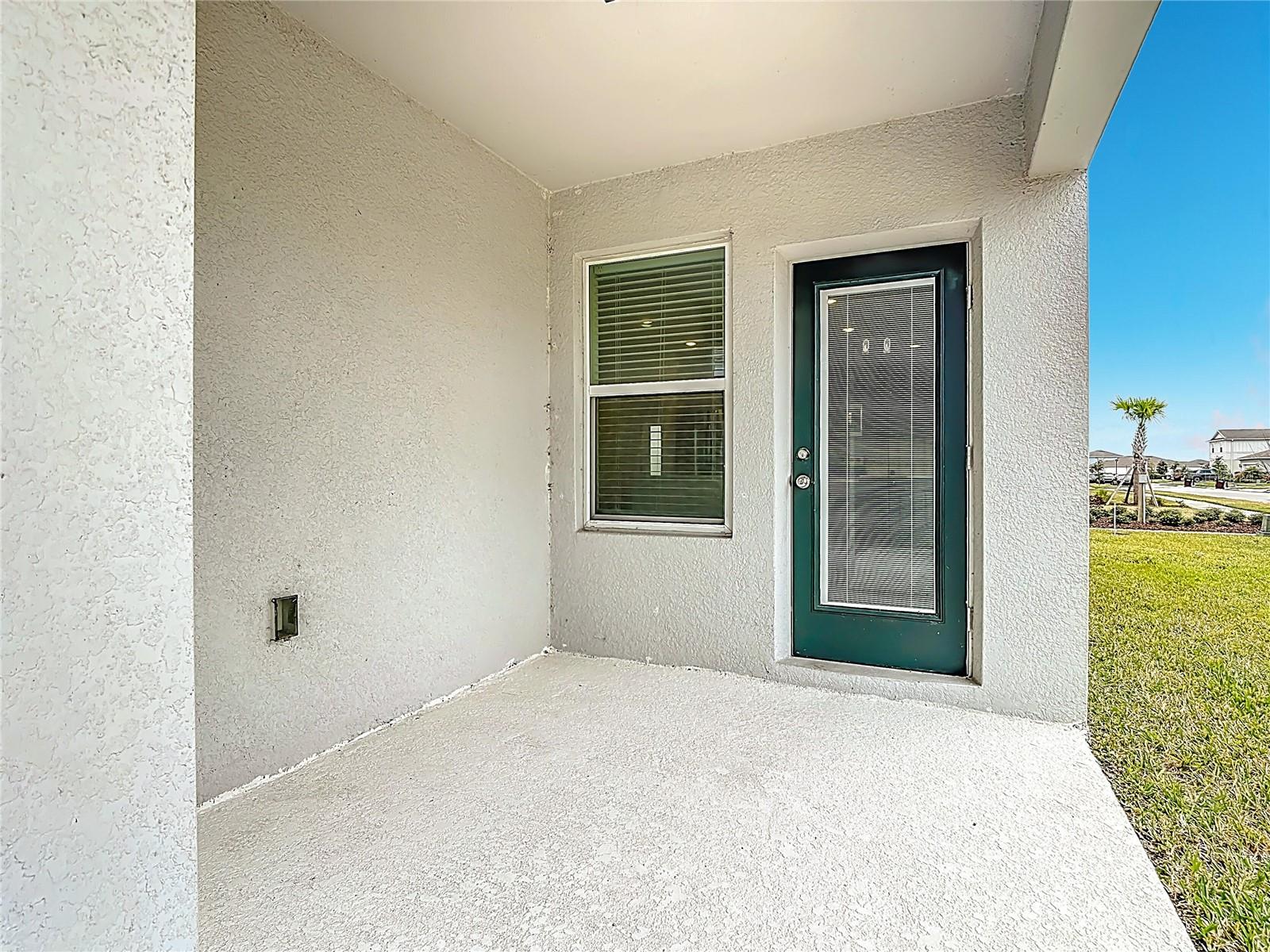 1823 SUMMER SERENITY DR