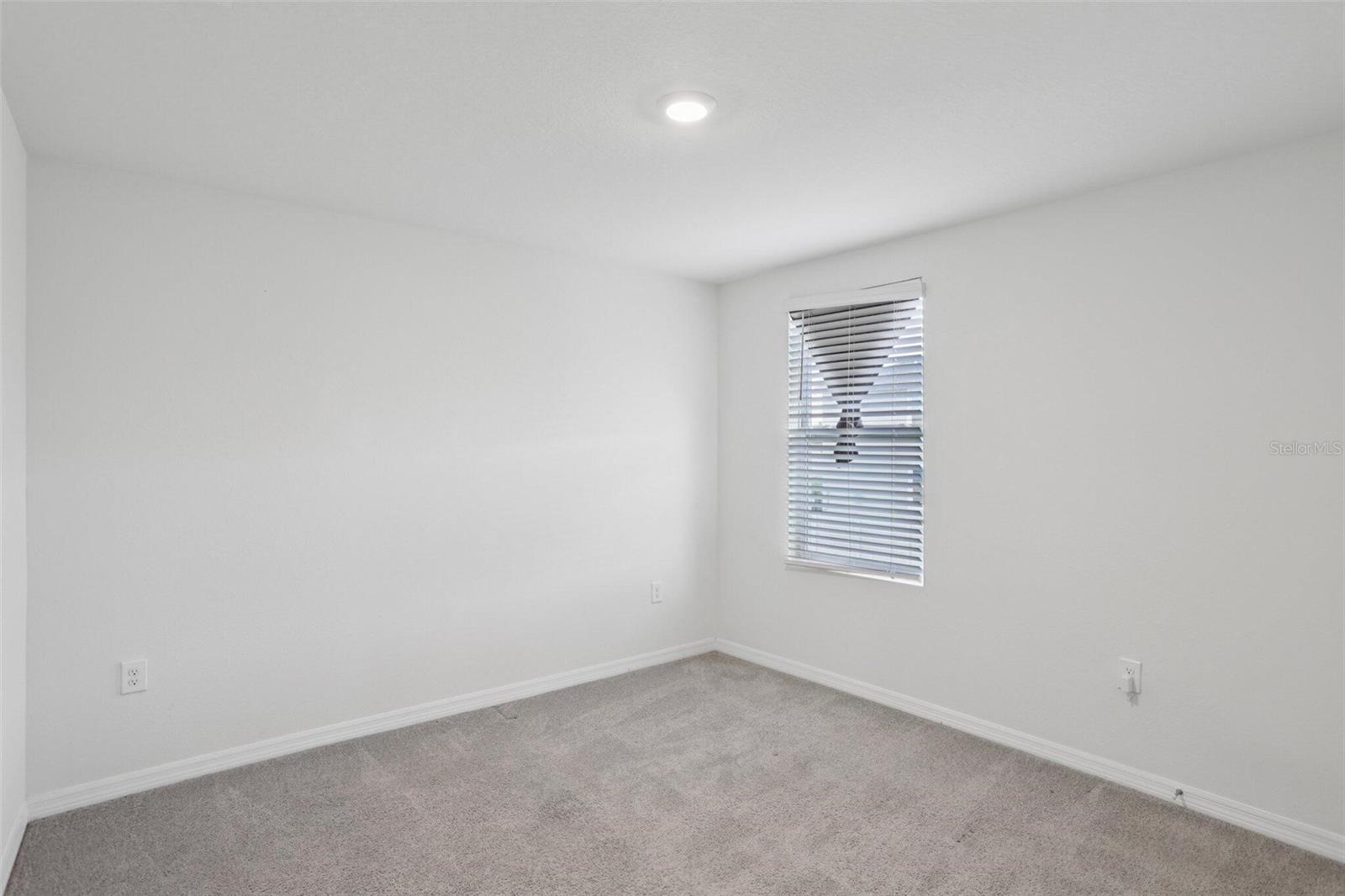 7530 BROAD POINTE DR