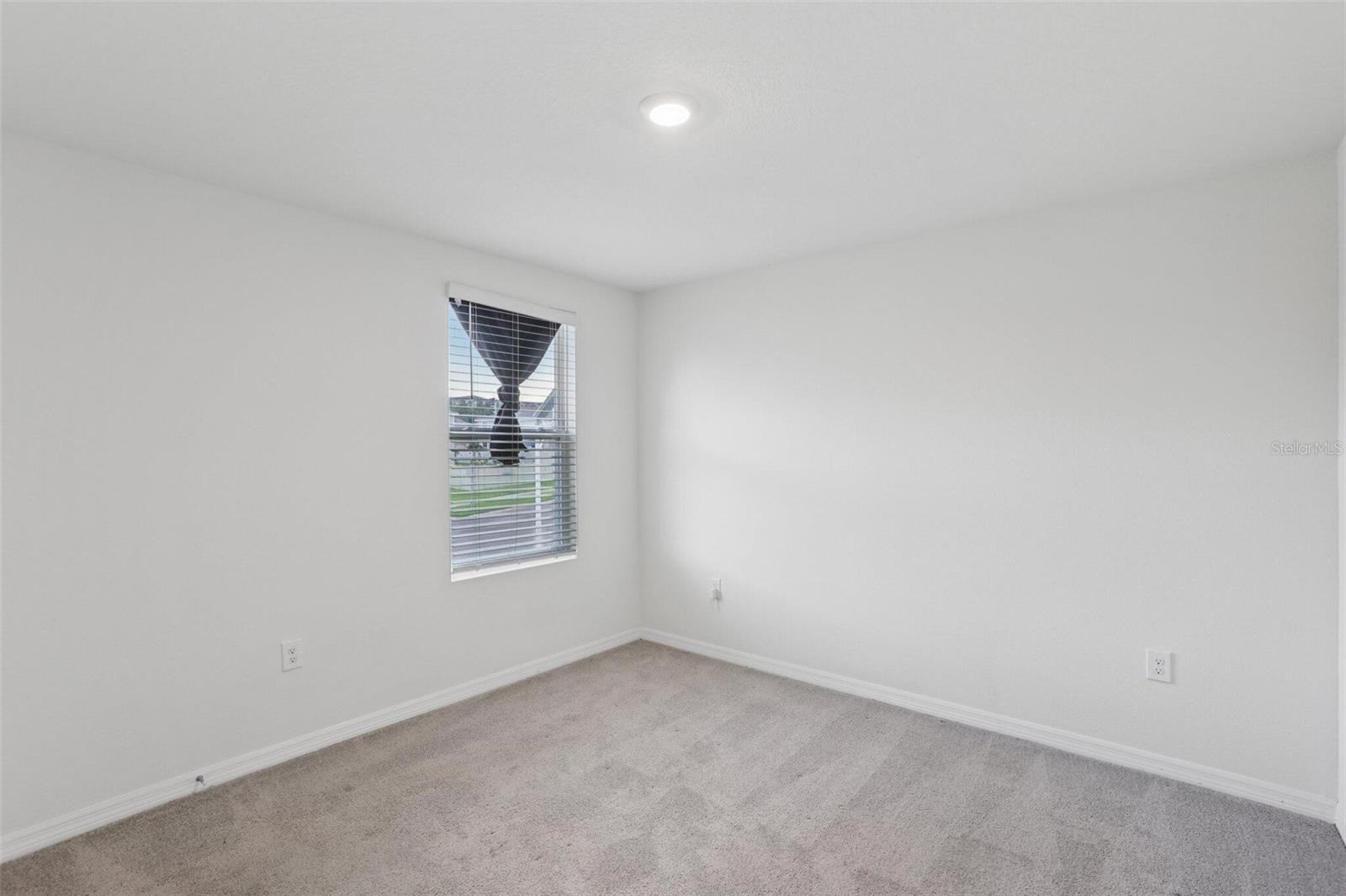 7530 BROAD POINTE DR