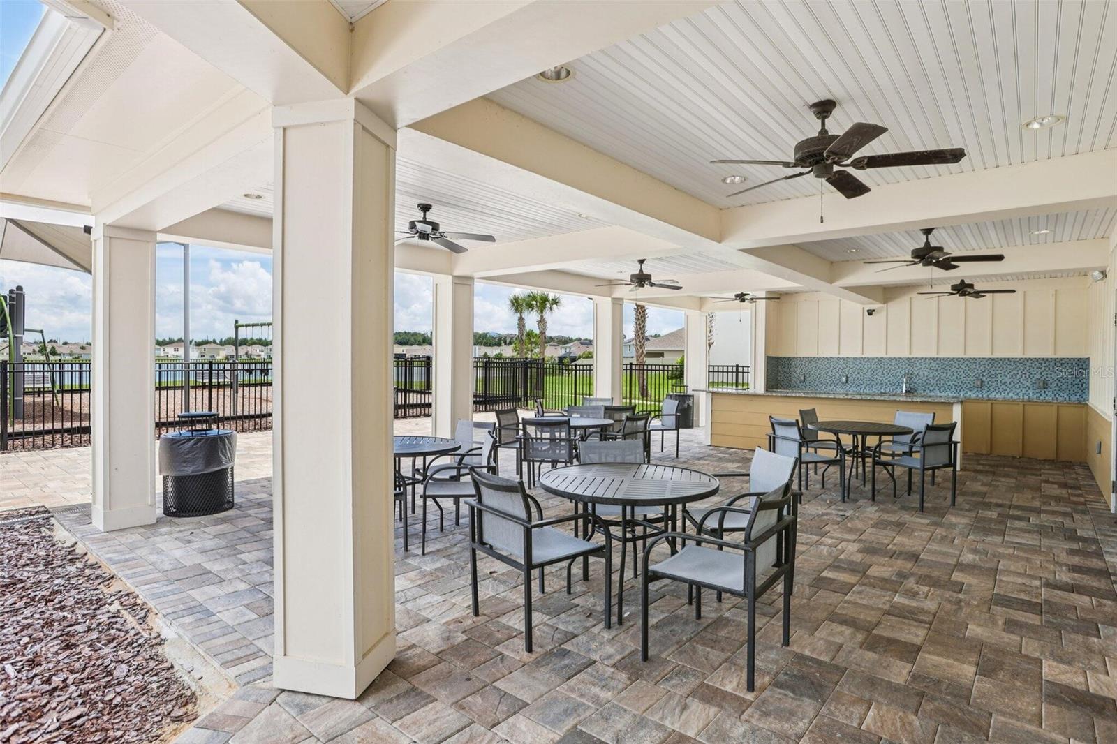 7530 BROAD POINTE DR