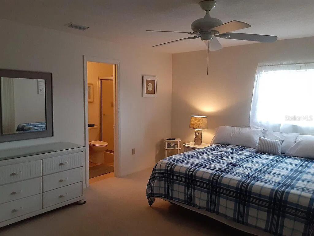 94 SPRING LAKE DR #203