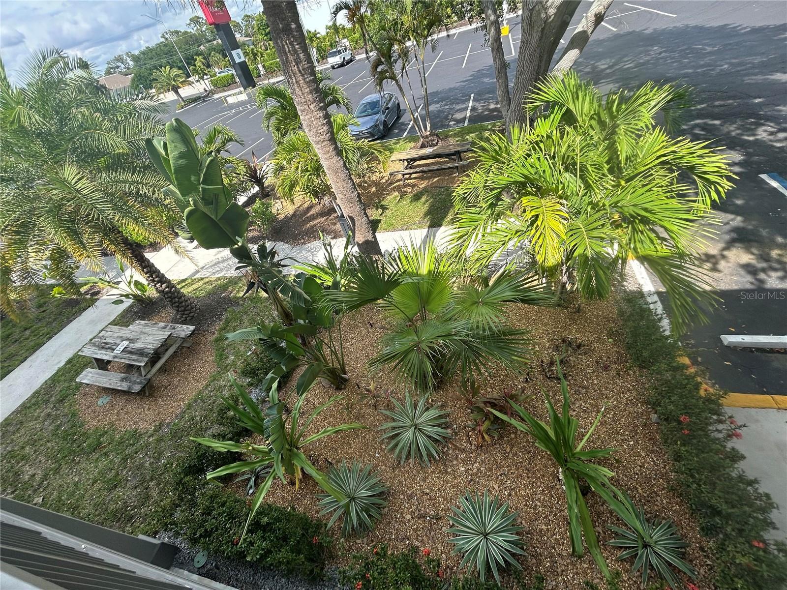 7150 N TAMIAMI TRL #604