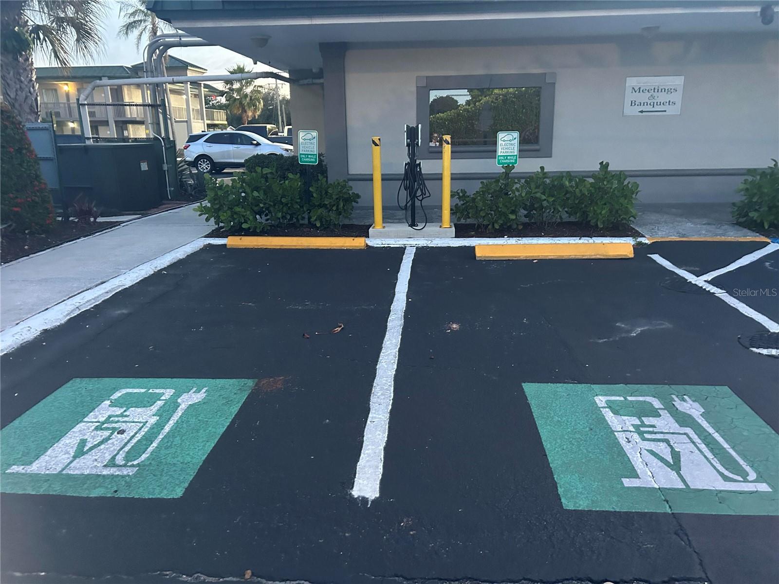 7150 N TAMIAMI TRL #604