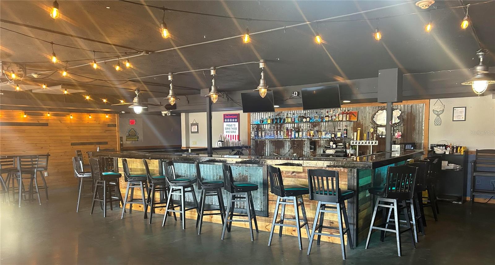 7150 N TAMIAMI TRL #604