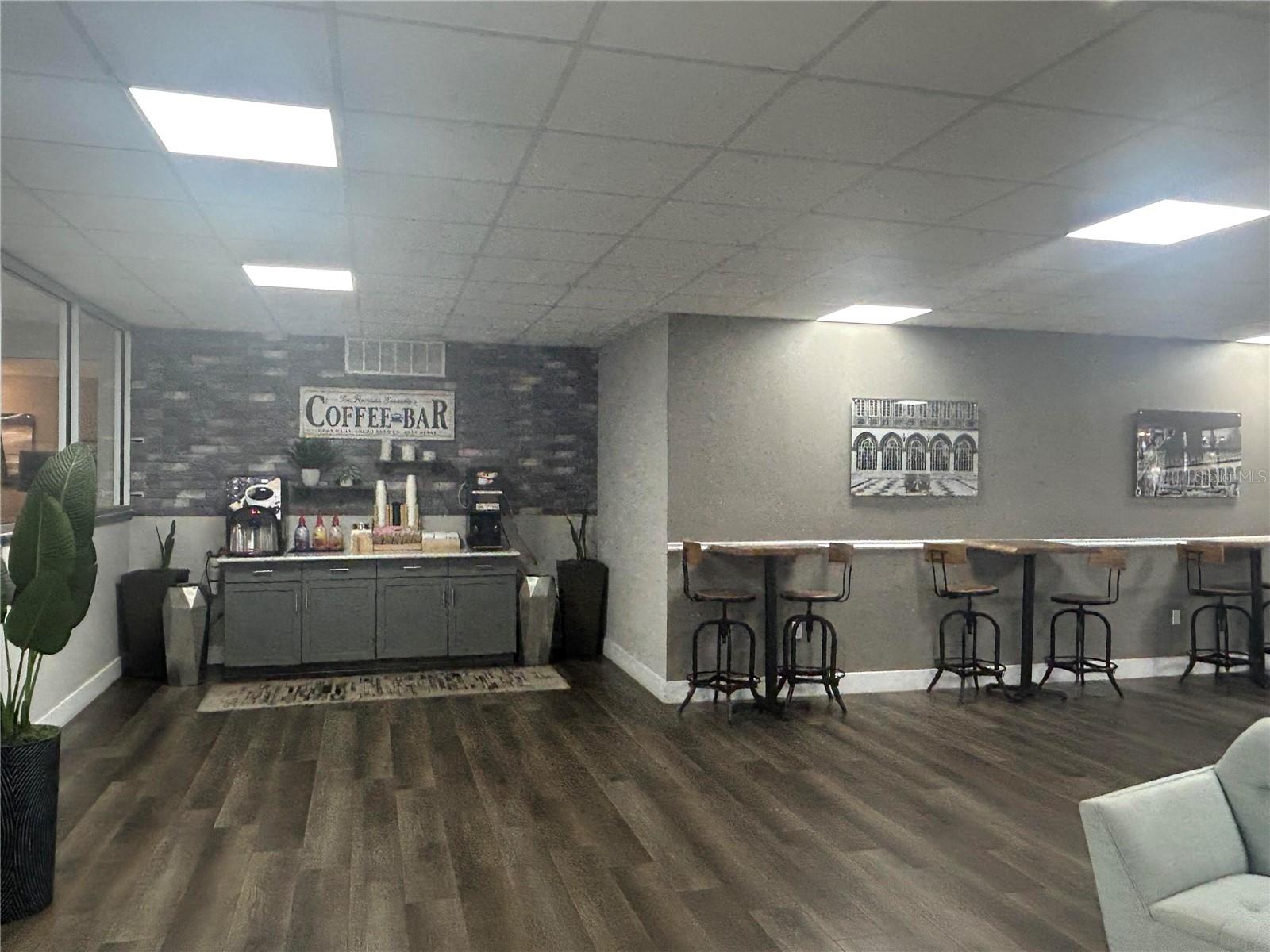 7150 N TAMIAMI TRL #604