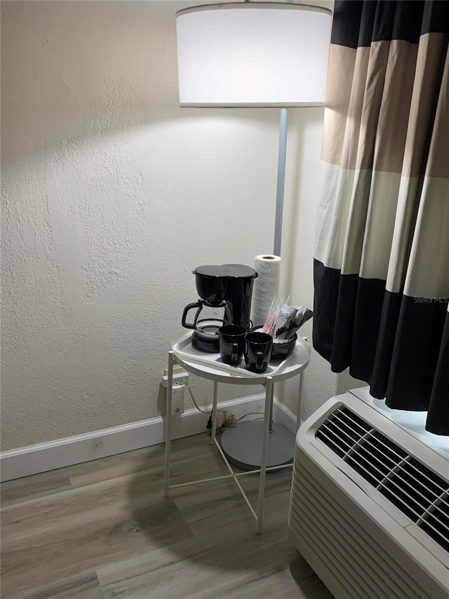 7150 N TAMIAMI TRL #604