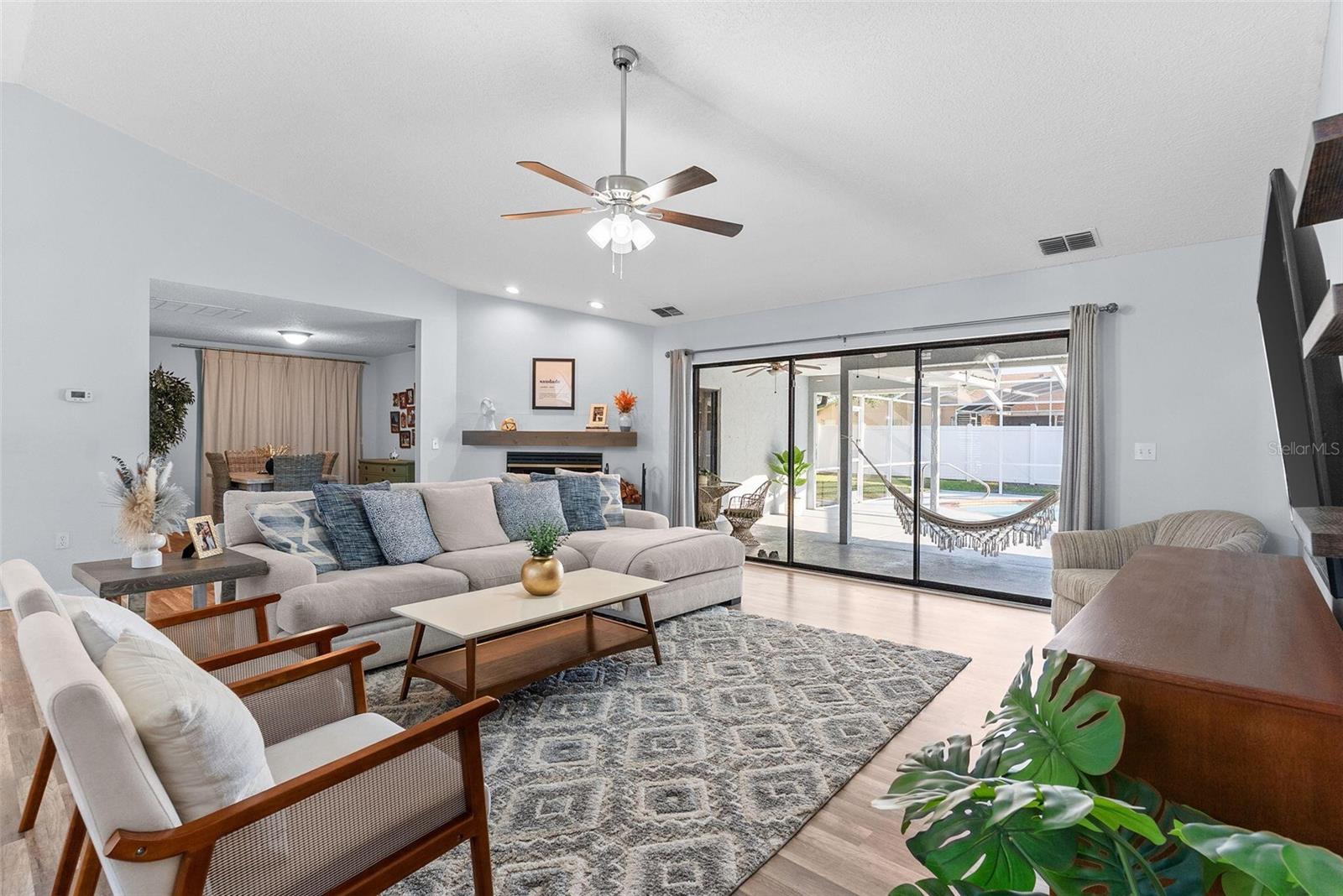 7542 GUNSTOCK DR