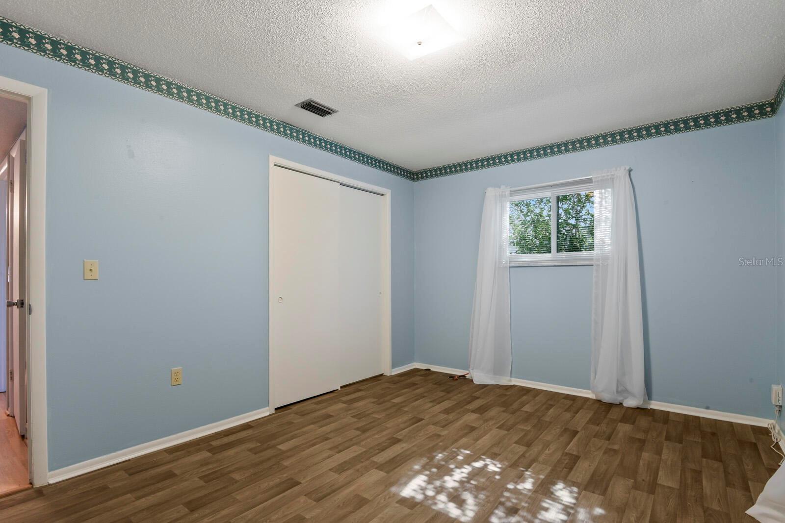 606 LA JOLLA AVE