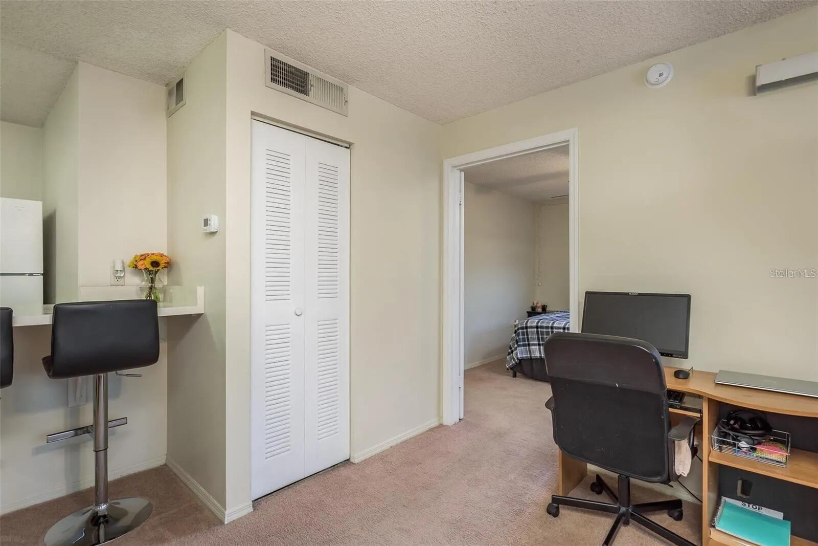 4107 CHATHAM OAK CT #313