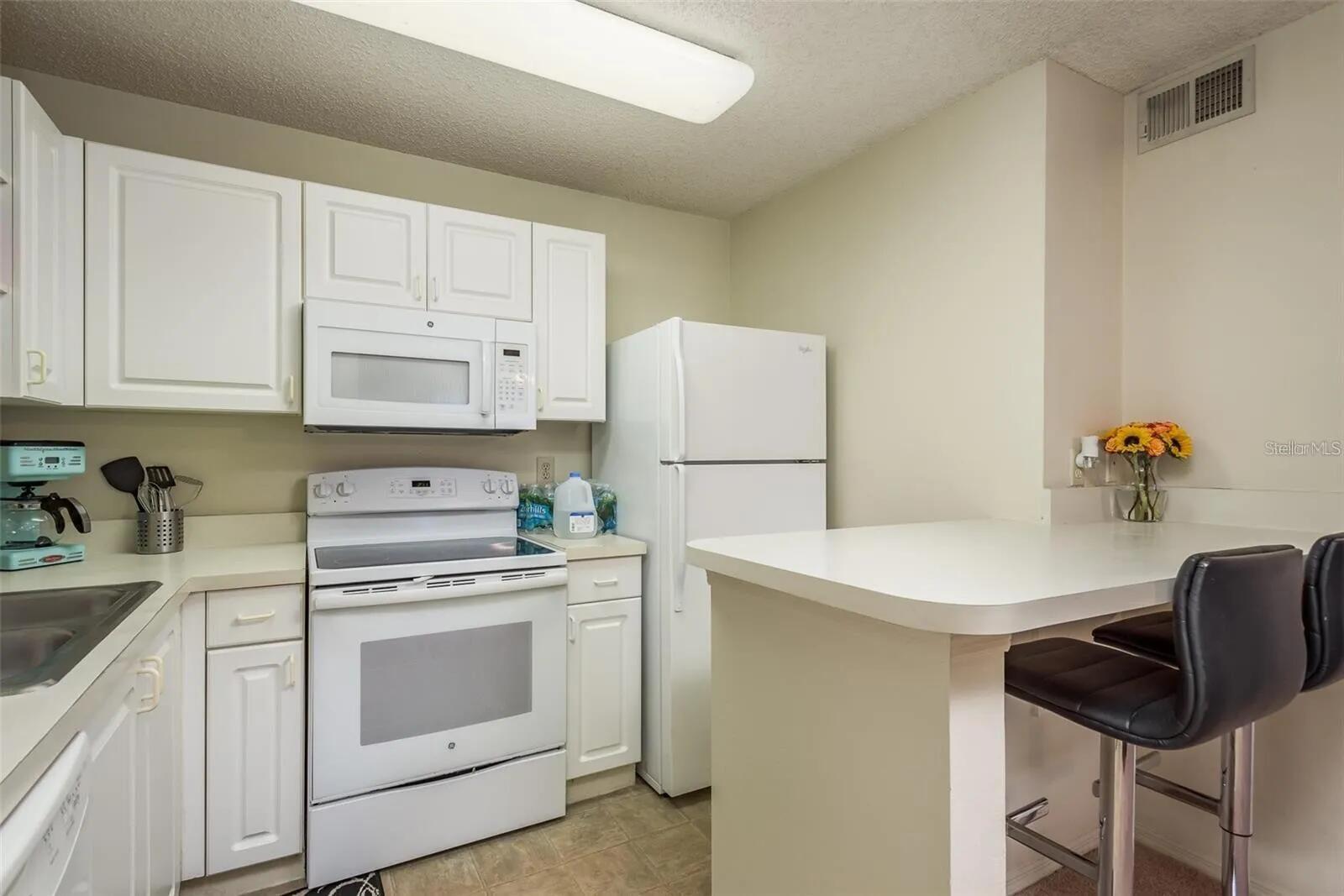 4107 CHATHAM OAK CT #313