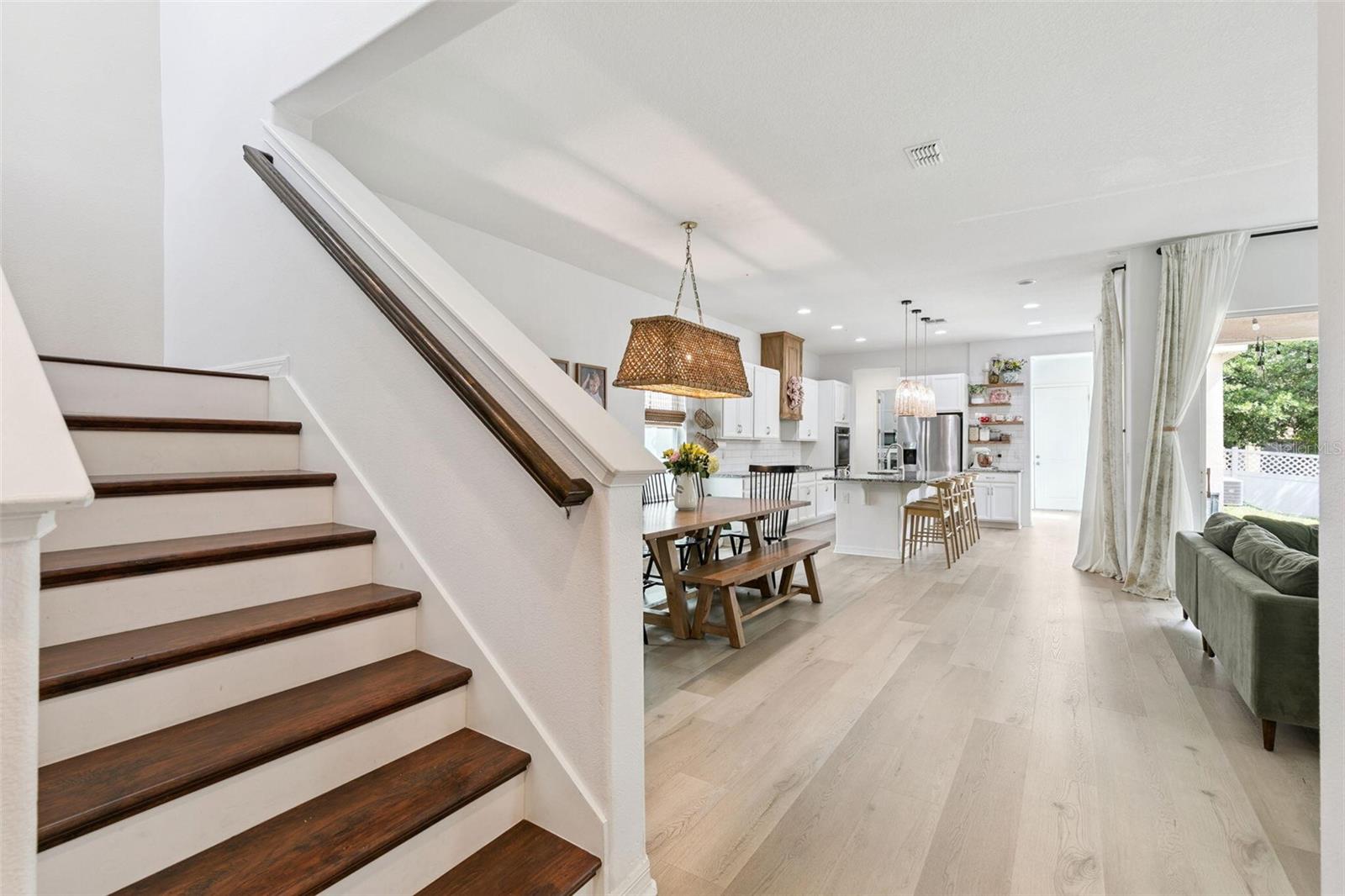 17059 HARBOR OAK PKWY