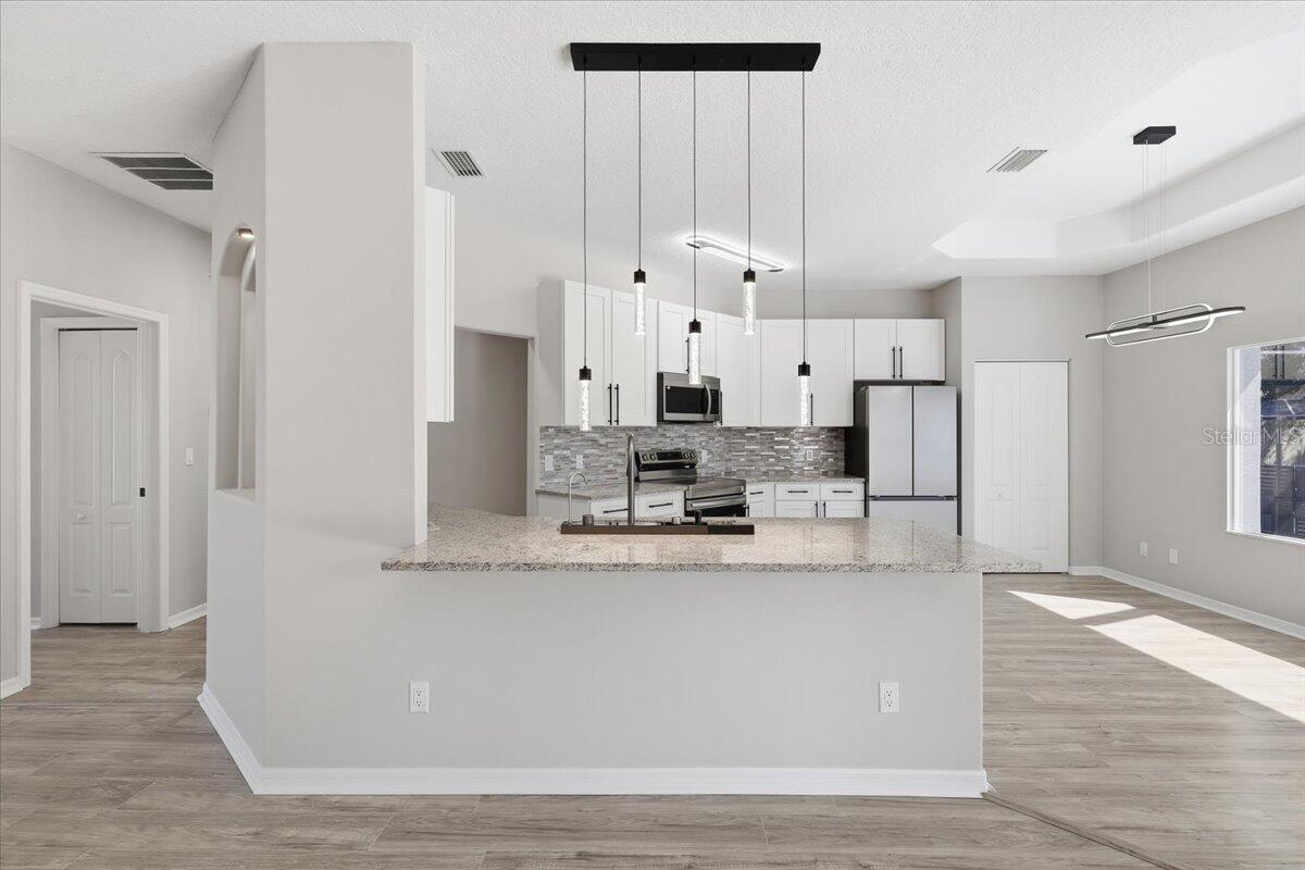 103 BURROUGHS DR
