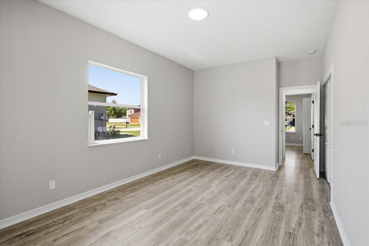 103 BURROUGHS DR