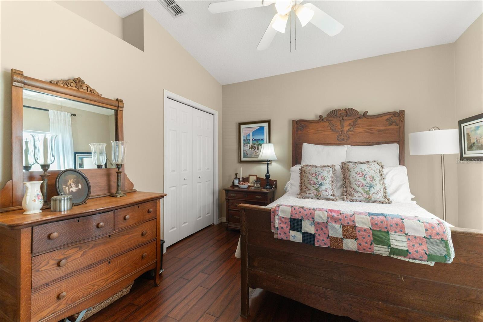 1819 LATELIA CT