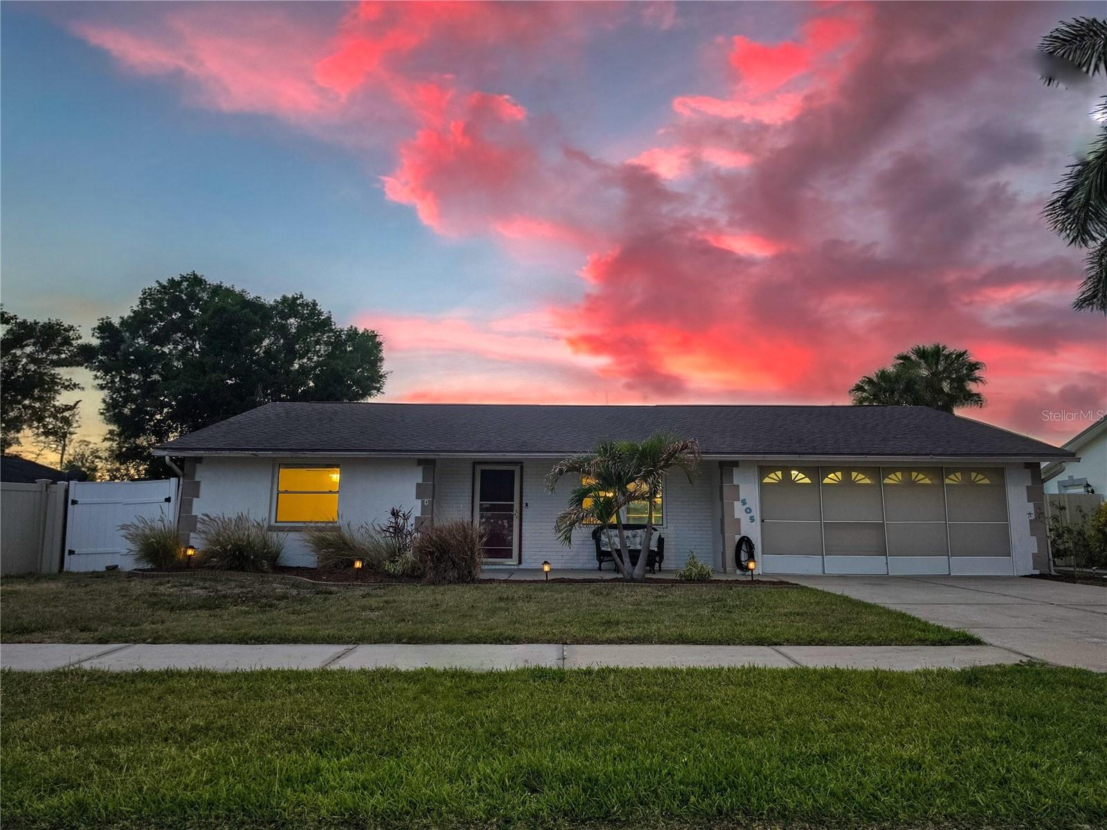 505 RED MANGROVE LN