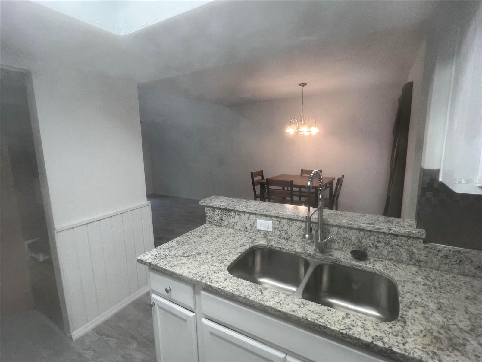 4303 SW 70TH TER