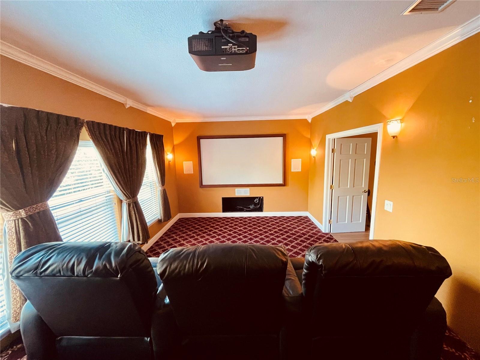 11909 MANDEVILLA CT