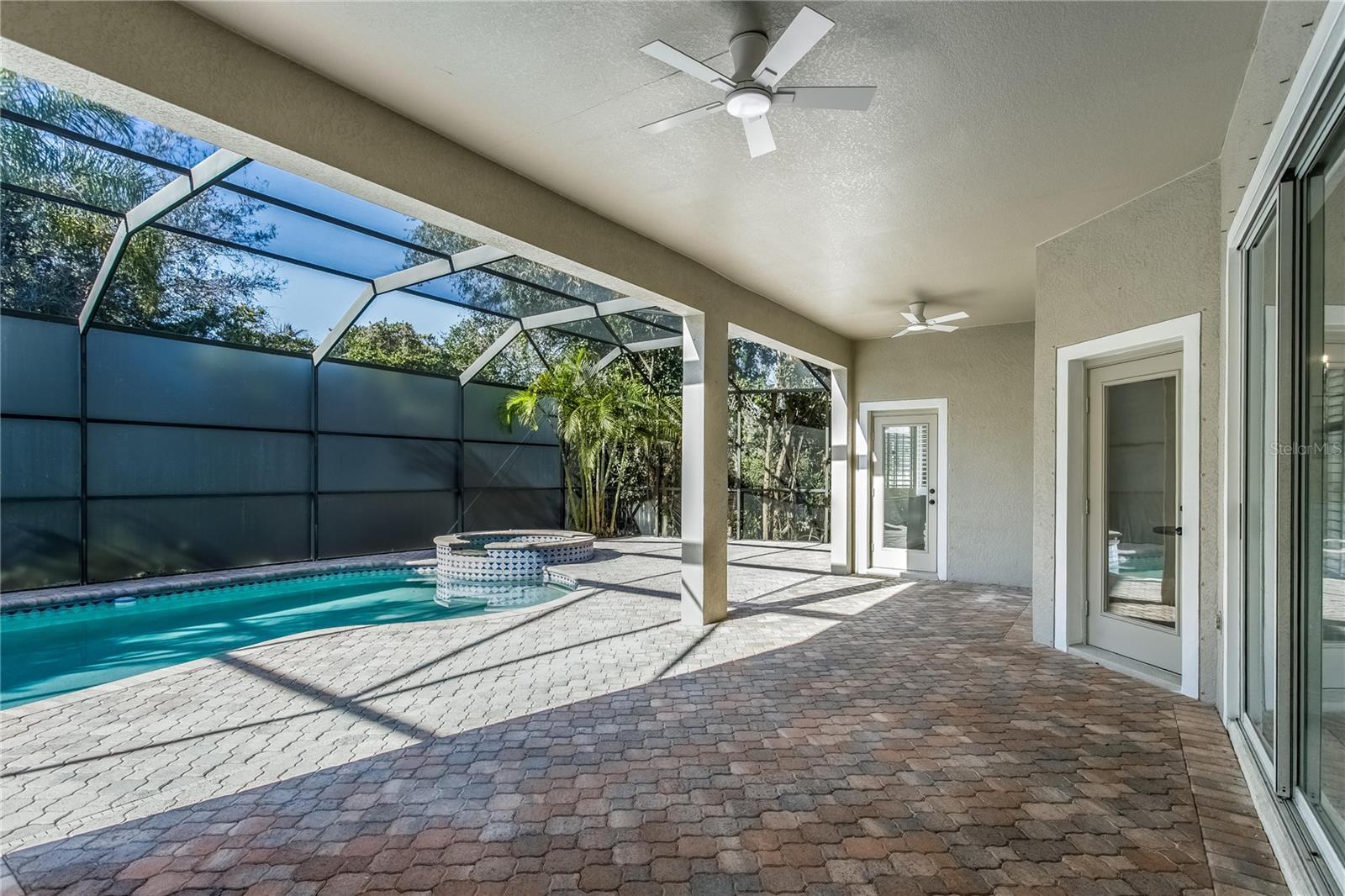 11909 MANDEVILLA CT