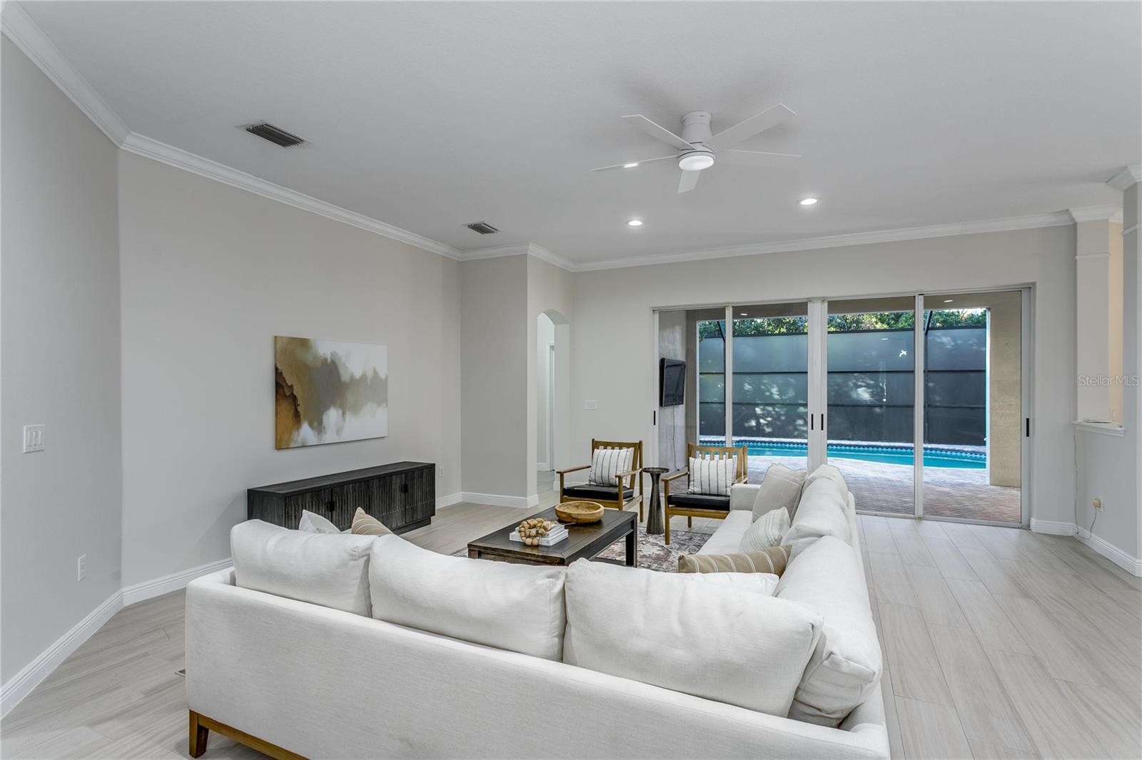11909 MANDEVILLA CT