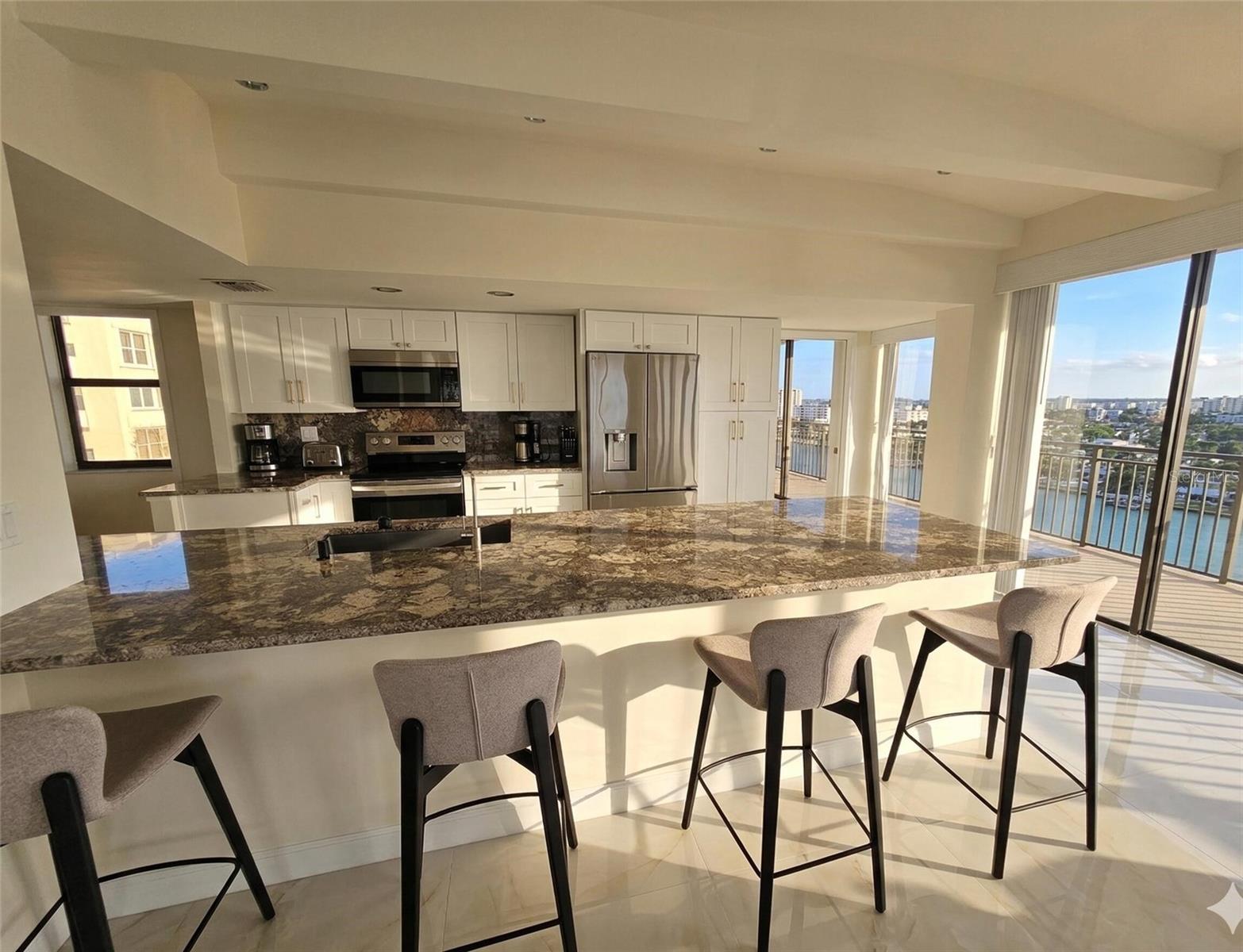 7600 BAYSHORE DR #901