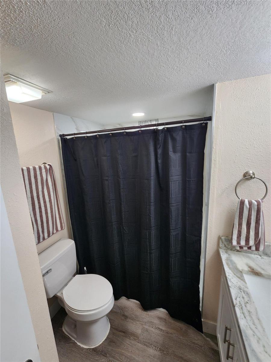 3402 ELLENWOOD LN