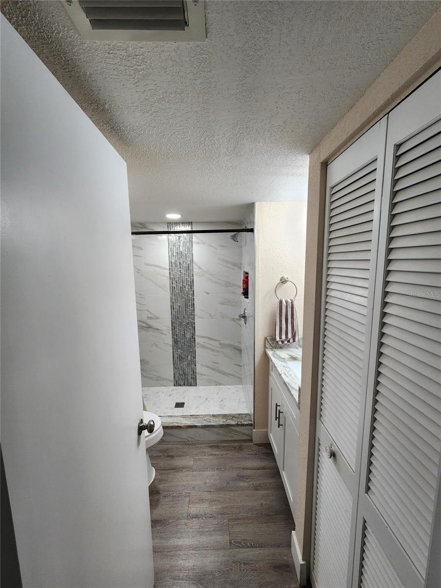 3402 ELLENWOOD LN
