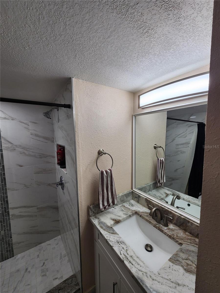 3402 ELLENWOOD LN