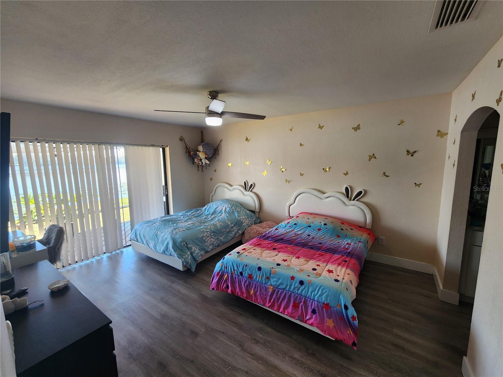 3402 ELLENWOOD LN