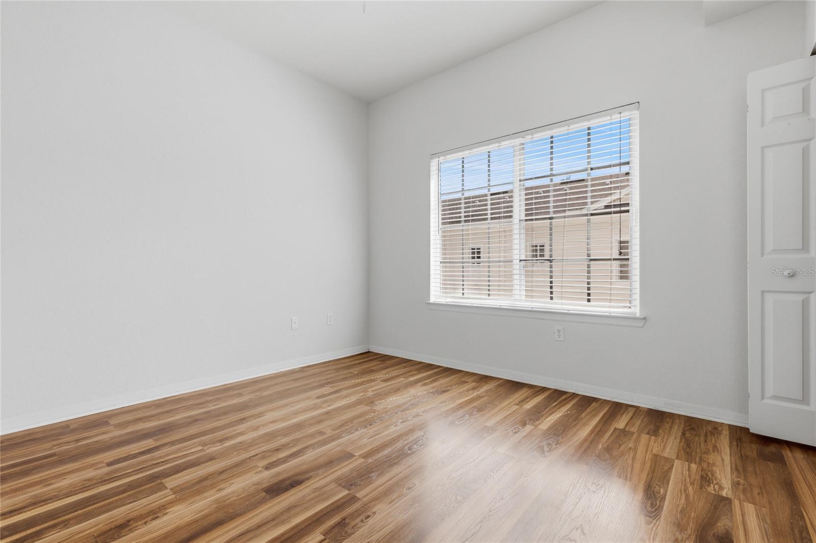 9875 MEADOW FIELD CIR #308