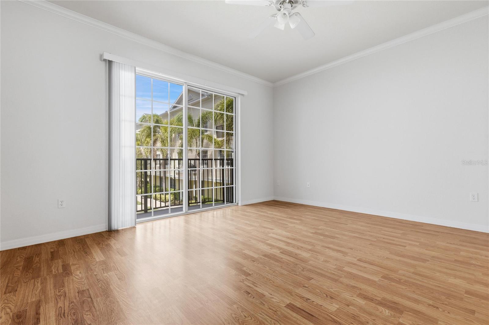 9875 MEADOW FIELD CIR #308