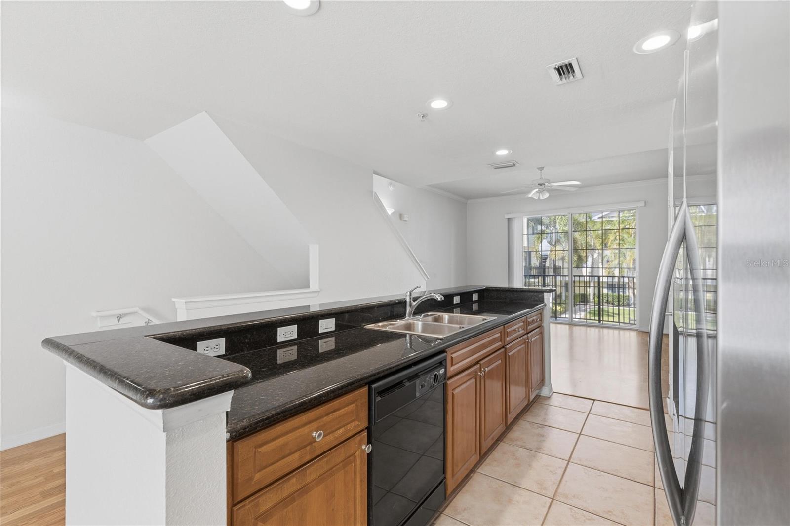9875 MEADOW FIELD CIR #308