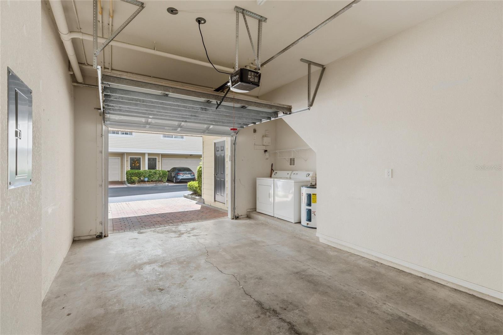 9875 MEADOW FIELD CIR #308