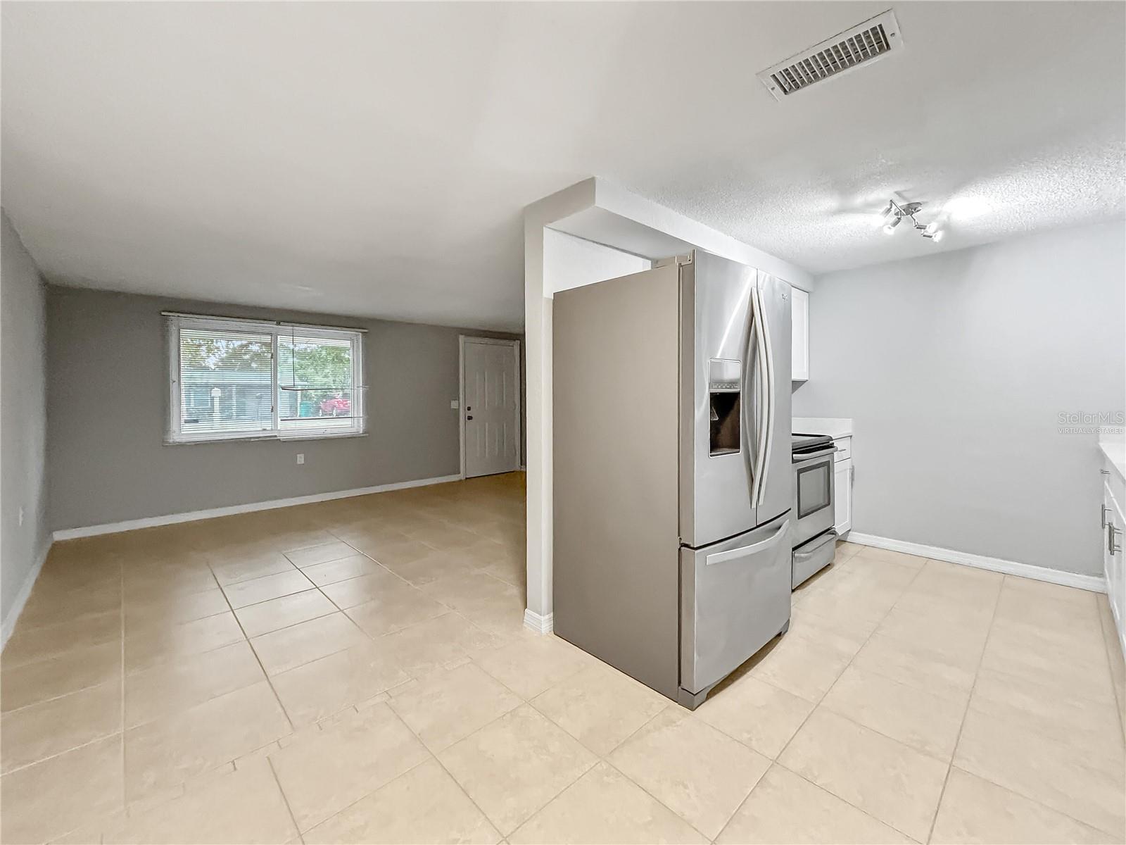 1332 JENNINGS DR