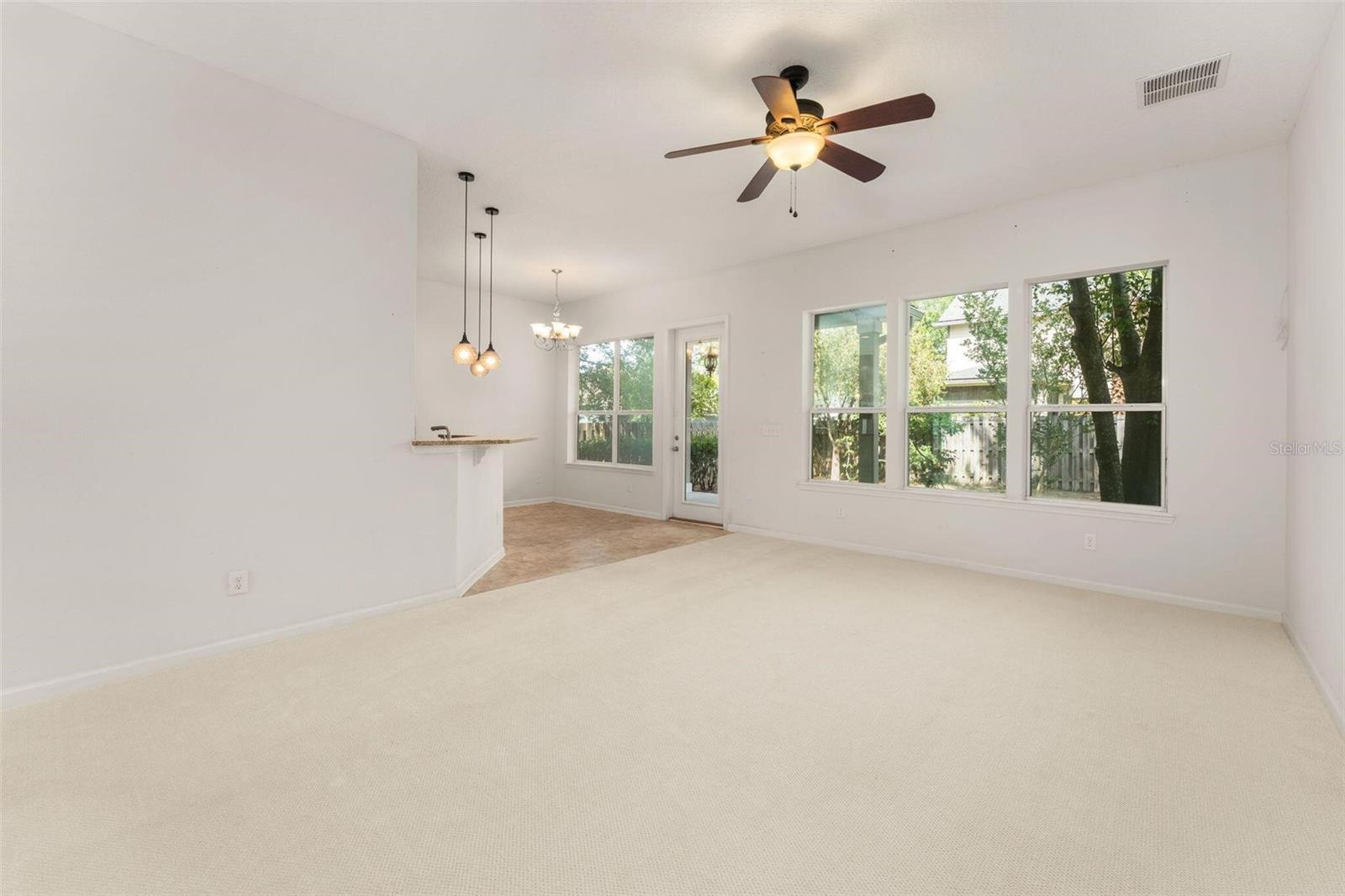 8223 NW 53RD ST