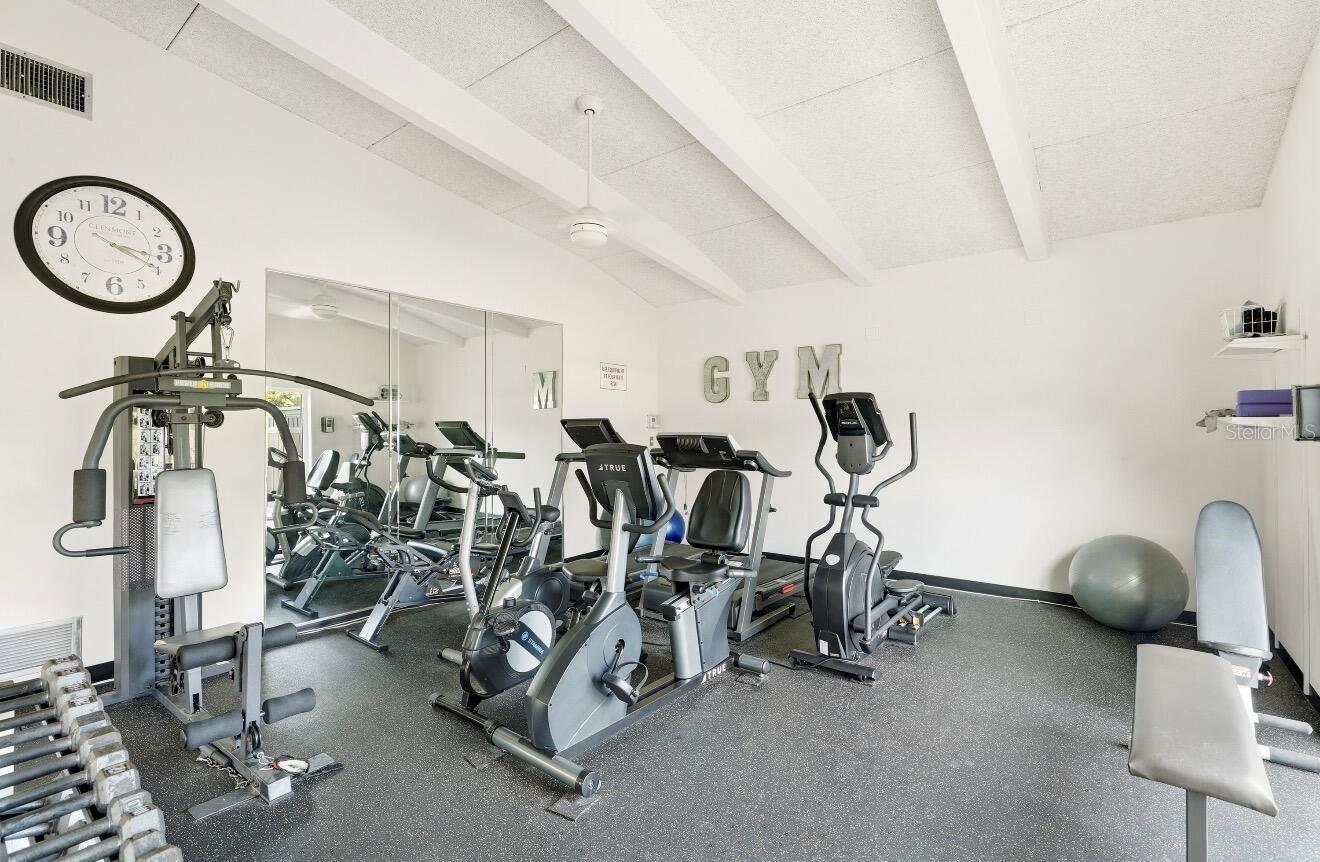 4550 PINEBROOK #106