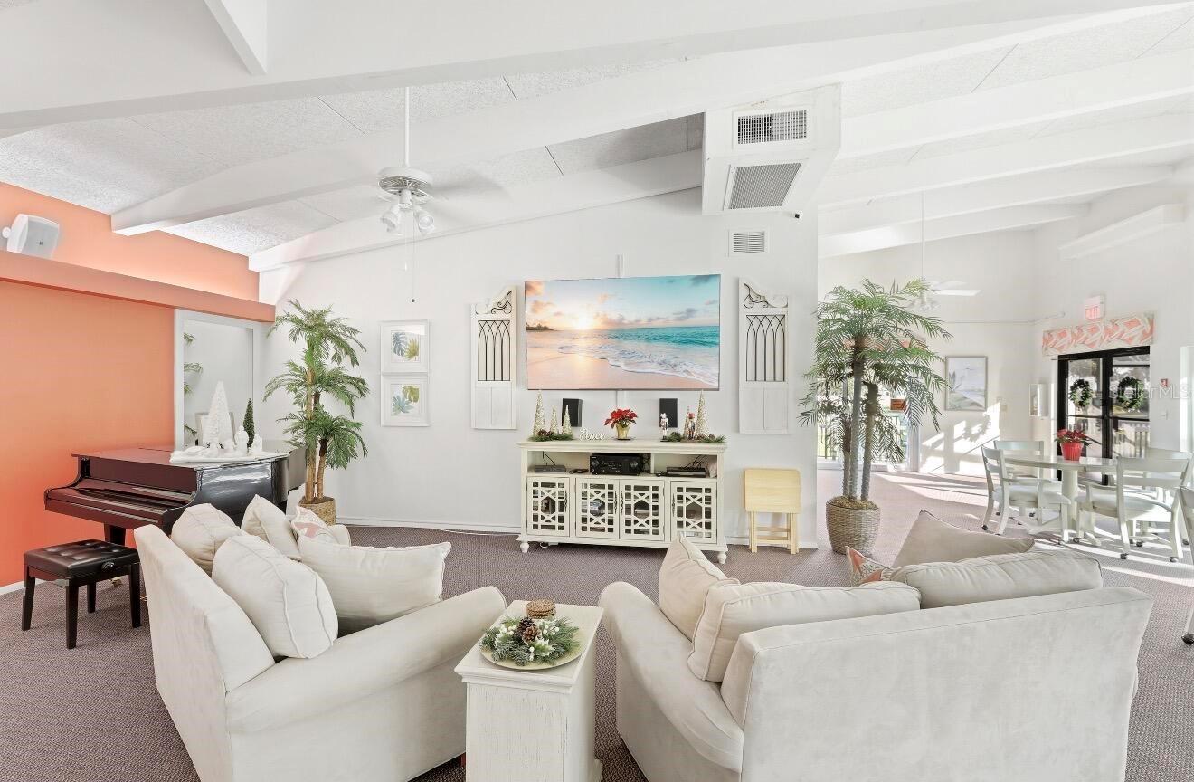 4550 PINEBROOK #106