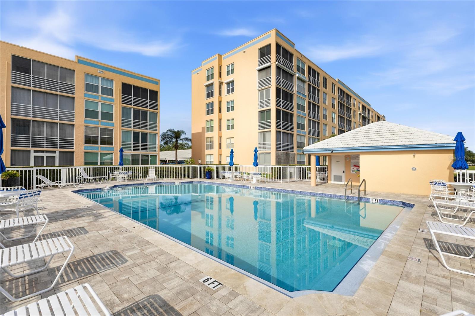 4550 PINEBROOK #106
