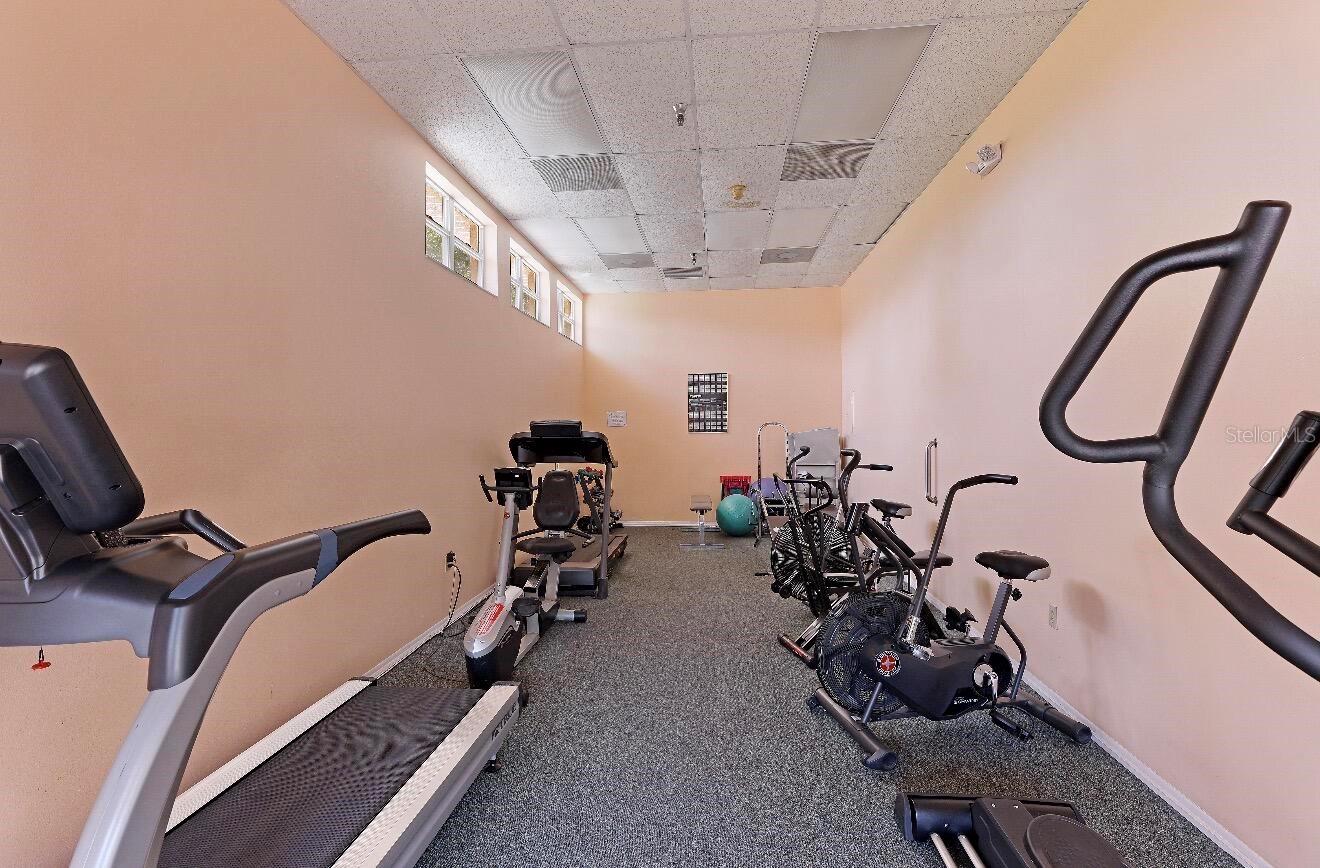 4550 PINEBROOK #106
