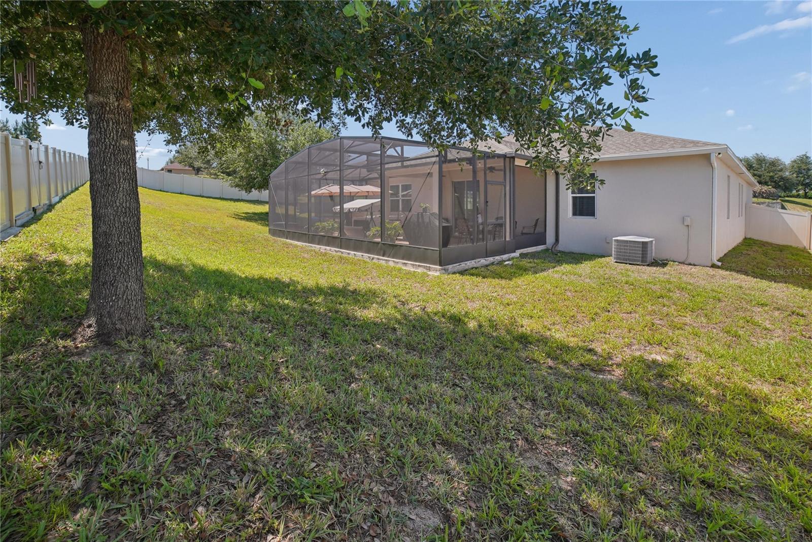 11302 WISHING WELL LN