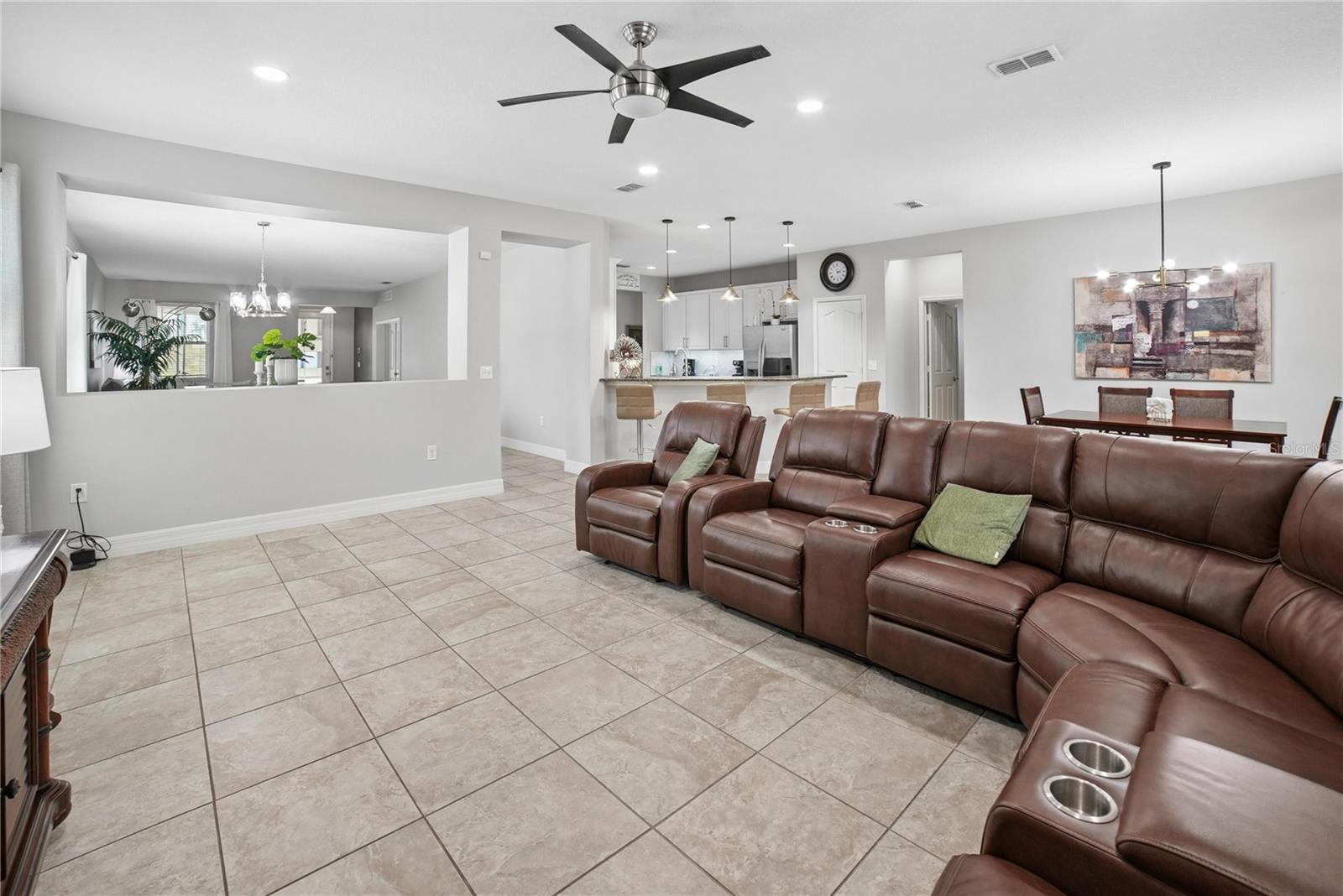 11302 WISHING WELL LN