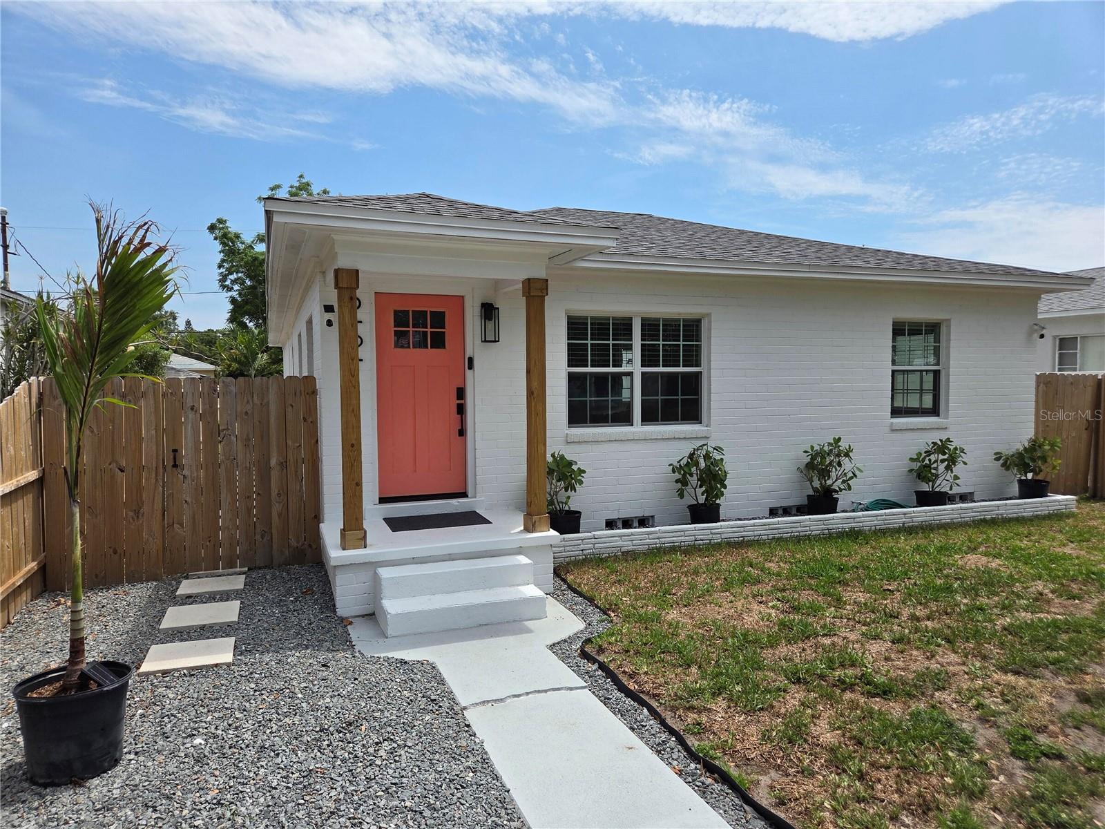 4016 9TH AVE N
