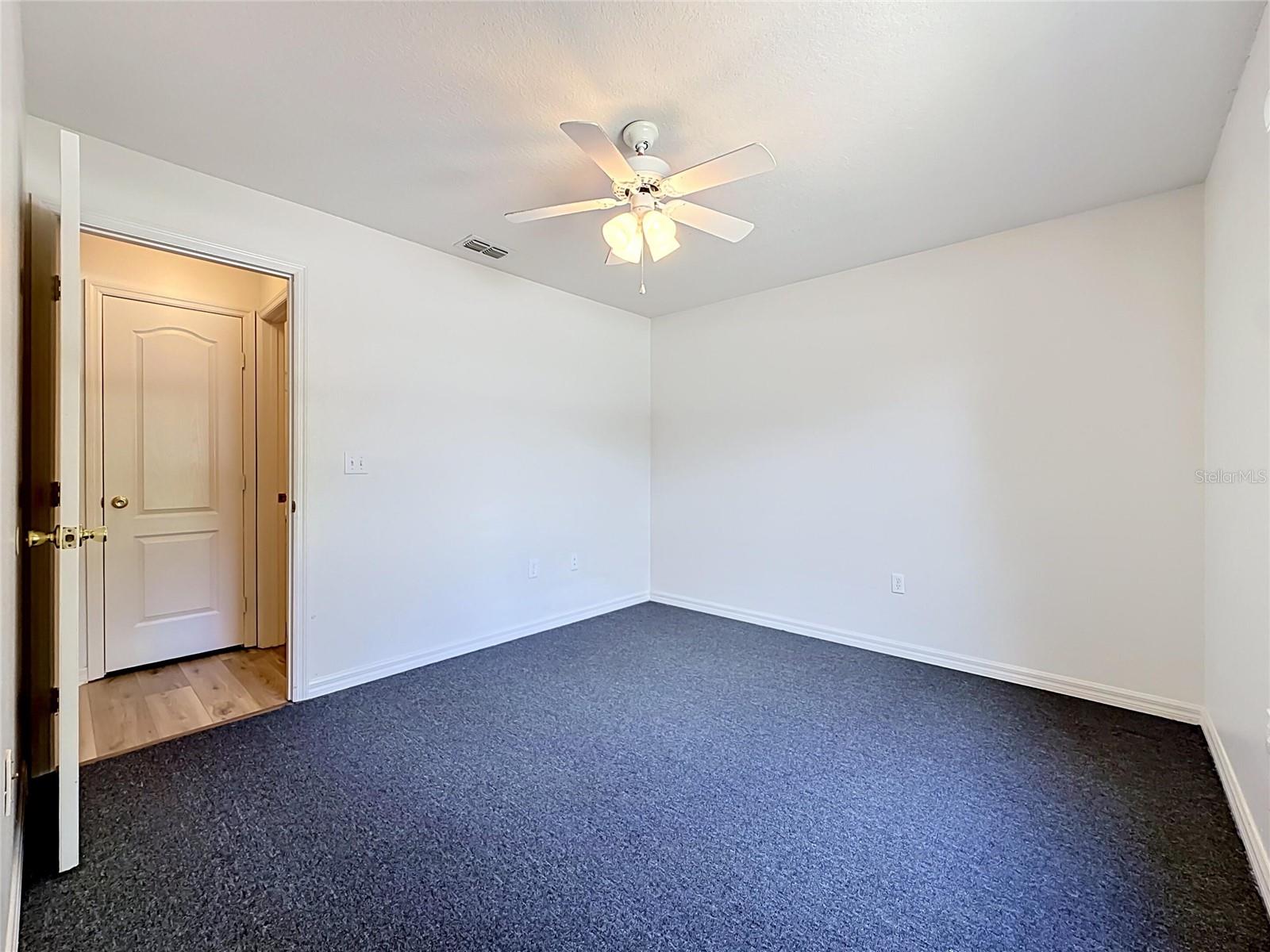 3228 COURTNEY DR
