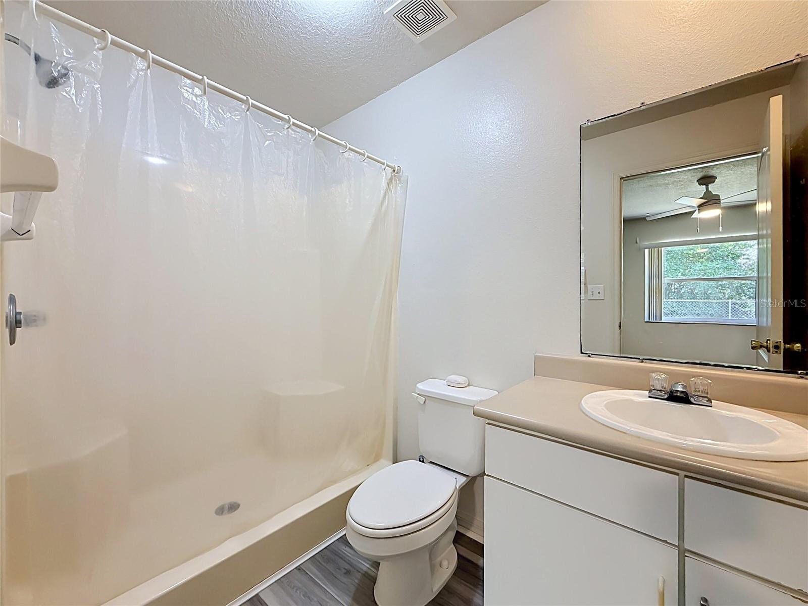 3228 COURTNEY DR
